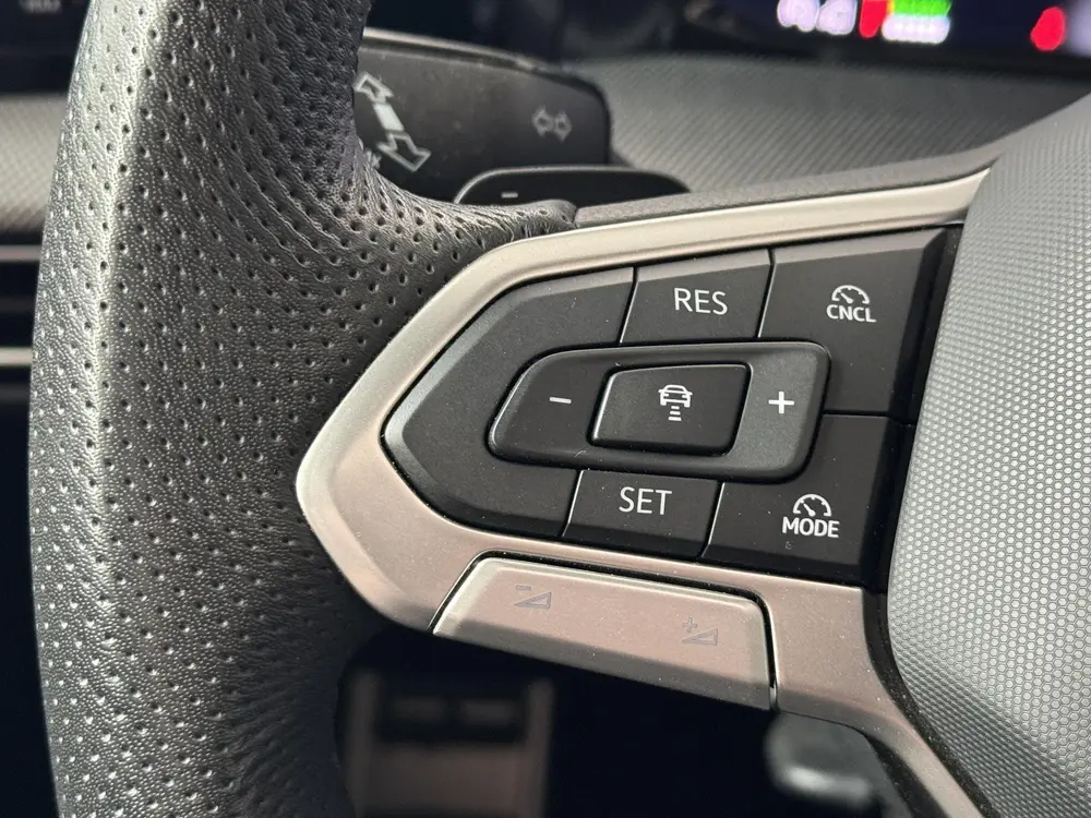 Volkswagen Golf 1.5 eHybrid GTE | Panoramadak | 360° Camera uit 2025, foto 18
