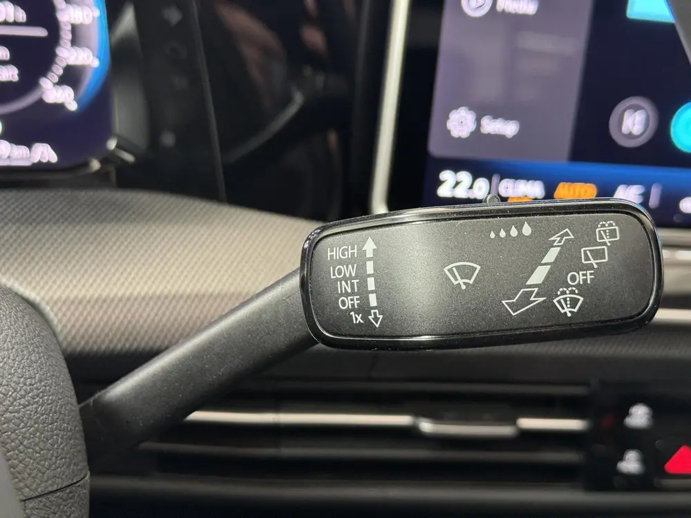 Volkswagen Golf 1.5 eHybrid GTE | Panoramadak | 360° Camera uit 2025, foto 20