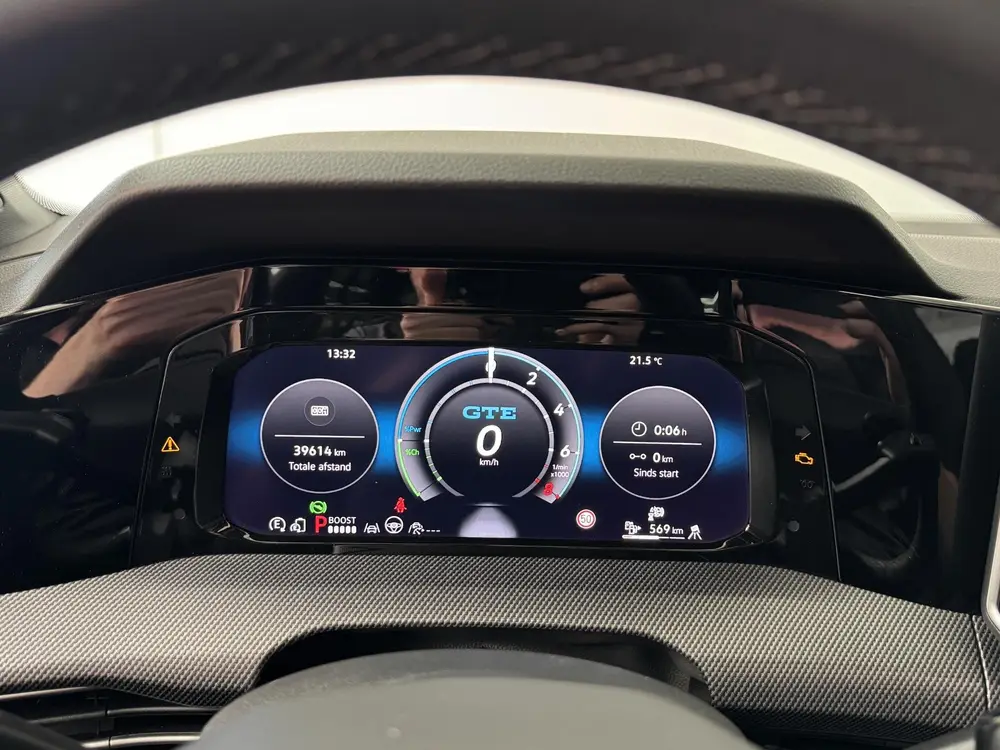 Volkswagen Golf 1.5 eHybrid GTE | Panoramadak | 360° Camera uit 2025, foto 4