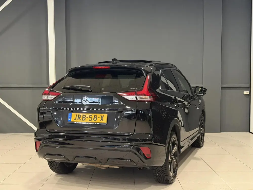 Mitsubishi Eclipse Cross 2.4 PHEV Instyle uit 2022, foto 4