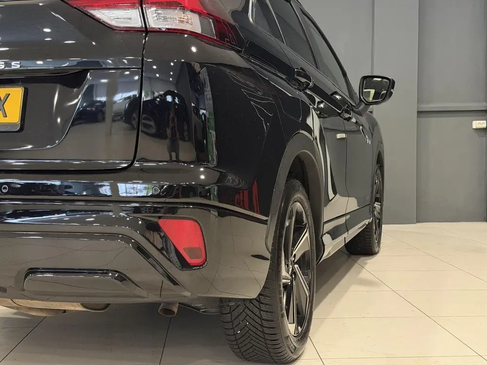 Mitsubishi Eclipse Cross 2.4 PHEV Instyle uit 2022, foto 8