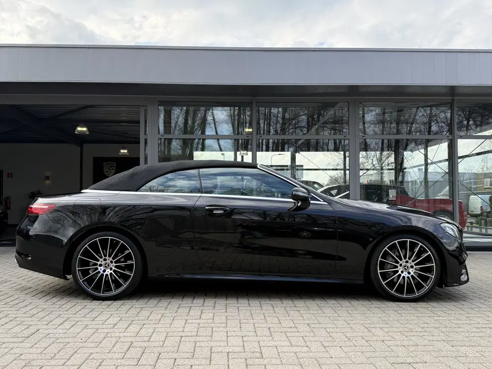 Mercedes-Benz E-Klasse 200 AMG * * LEDER uit 2019, foto 13