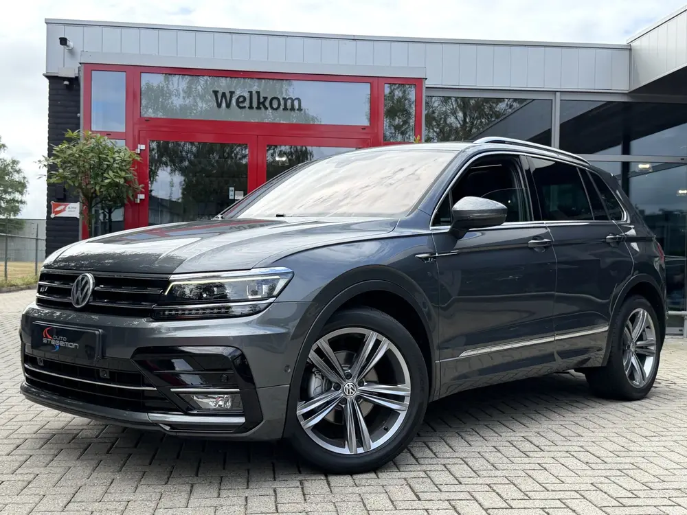 Volkswagen Tiguan 1.5 TSI ACT *!* R-LINE *!* PANODAK/ CAMERA uit 2019