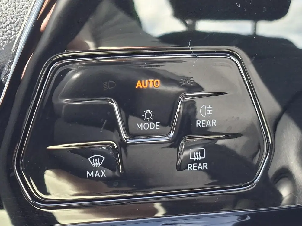 Volkswagen Golf Variant 1.0 TSI Life NL-auto | rijklaarprijs uit 2022, foto 12