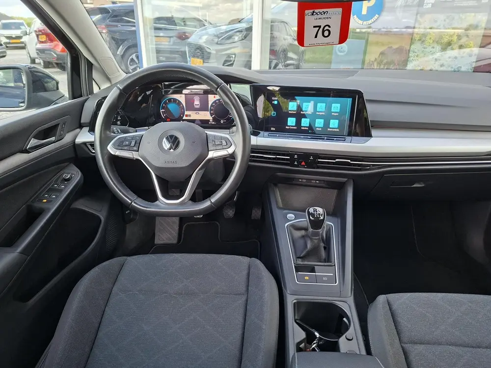 Volkswagen Golf Variant 1.0 TSI Life NL-auto | rijklaarprijs uit 2022, foto 3