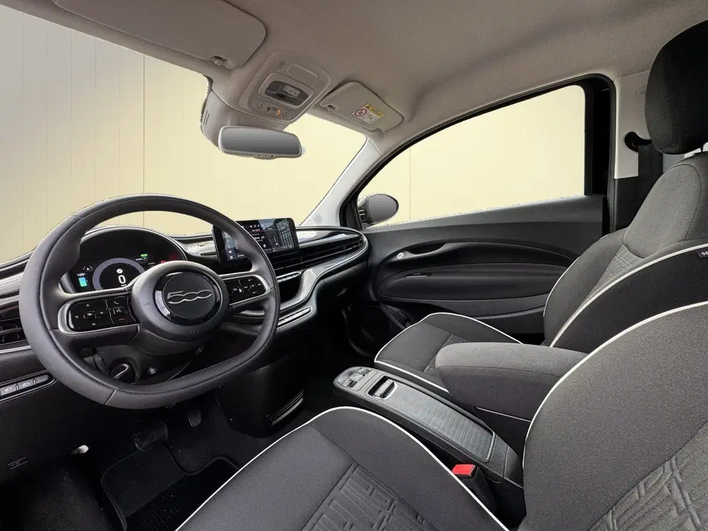 Fiat 500e LAUNCH EDITION 42KWH Soh 95% uit 2023, foto 11