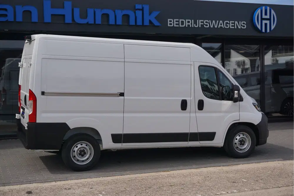 Citroën Jumper 35 2.2 140PK EAT8 Automaat L2H2 BPM VRIJ 1 uit 2024, foto 5