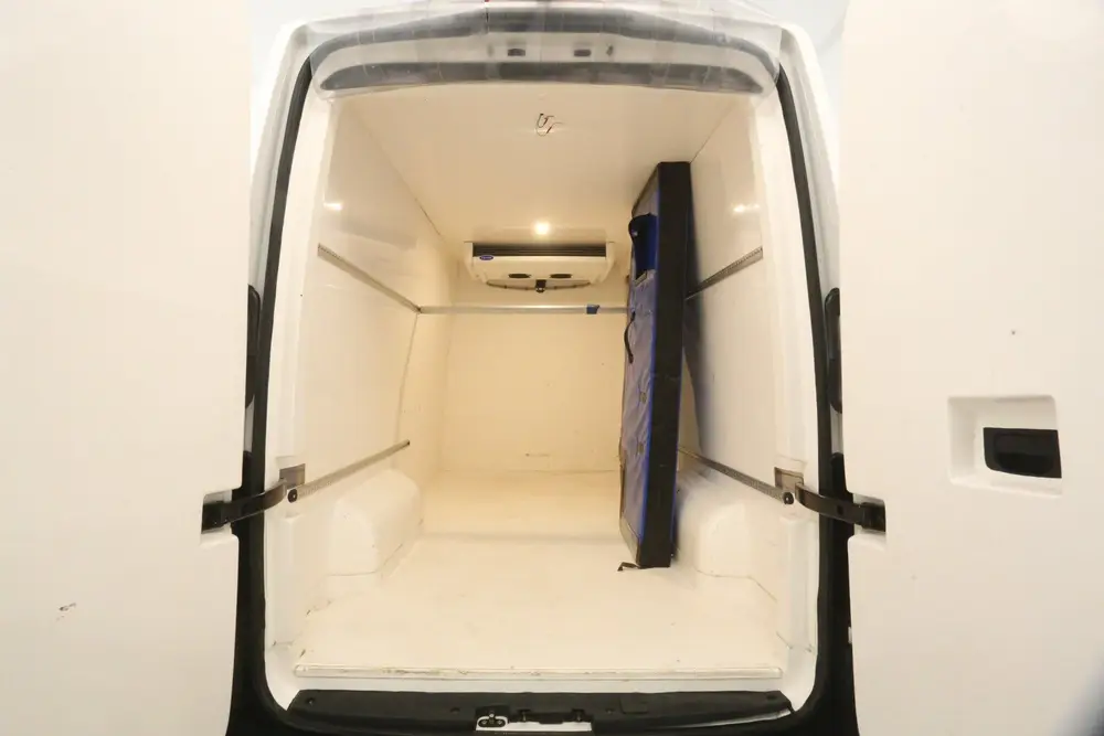 Volkswagen Crafter 2.0 TDI L3H3 uit 2023, foto 3