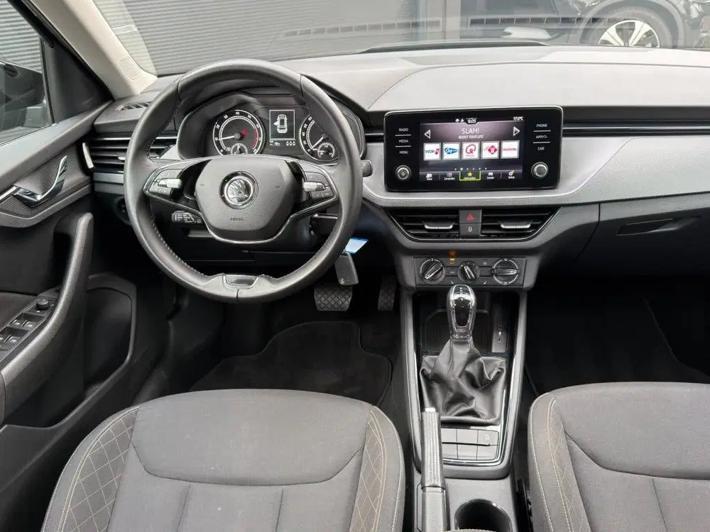 Skoda Kamiq 1.0 TSI DSG uit 2022, foto 2