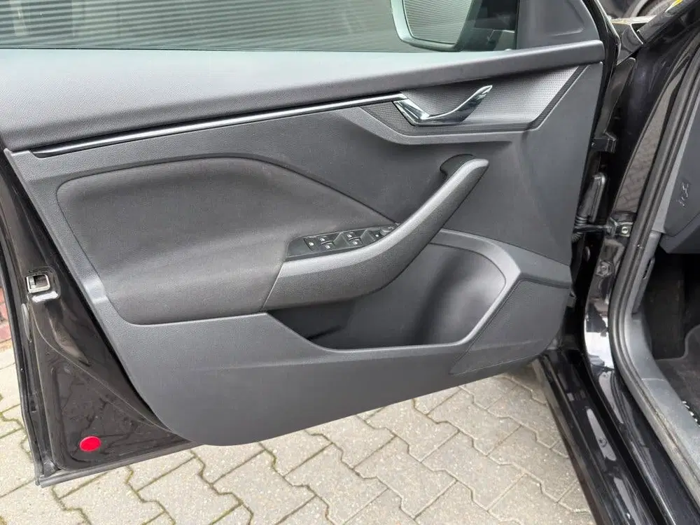 Skoda Kamiq 1.0 TSI DSG uit 2022, foto 6