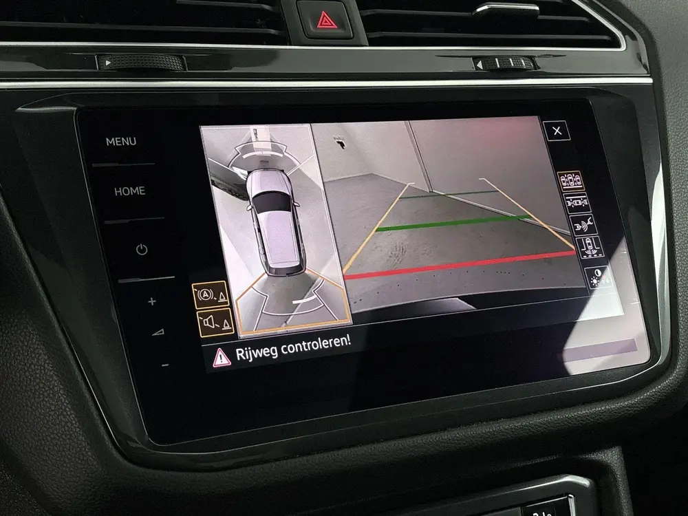 Volkswagen Tiguan 2.0 TSI 4Motion Highline uit 2019, foto 13