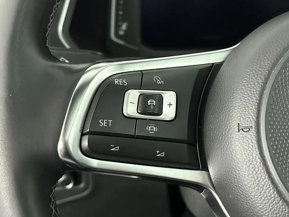 Volkswagen Tiguan 2.0 TSI 4Motion Highline uit 2019, foto 6