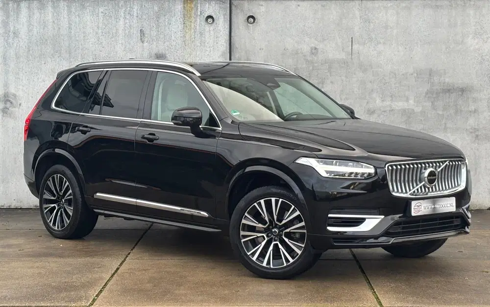 Volvo XC90 2.0 T8 RECHARGE AWD CORE BRIGHT 7 ZITS AWD uit 2022, foto 3