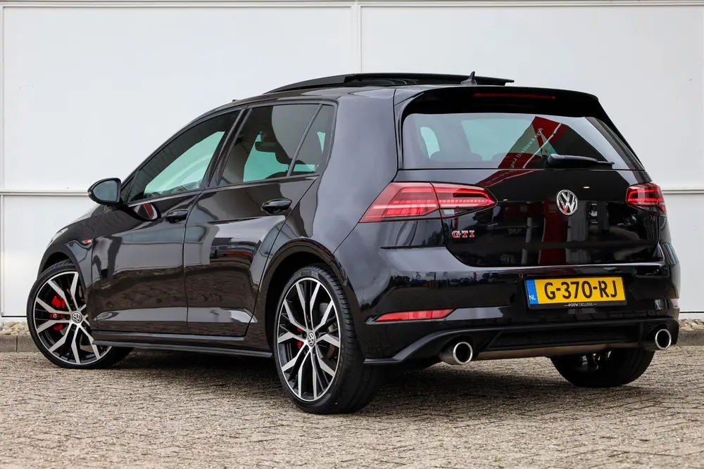 Volkswagen Golf 2.0 TSI 245pk GTI Performance | ACC | Pano | uit 2019, foto 16