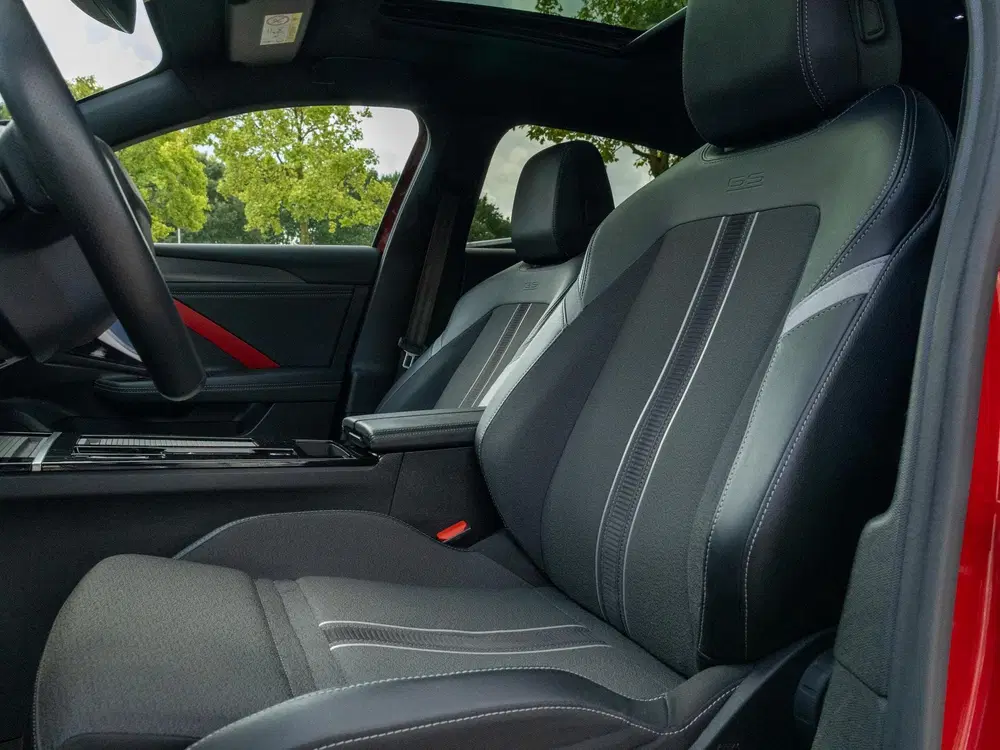 Opel Astra 1.6 180pk Ultimate GS-Line uit 2022, foto 5