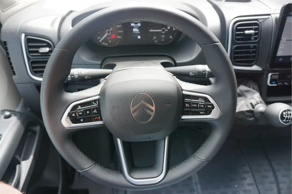 Citroën Jumper 35 2.2 140PK L2H2 BPM VRIJ 10" Navi uit 2024, foto 11