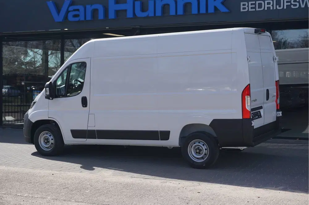 Citroën Jumper 35 2.2 140PK L2H2 BPM VRIJ 10" Navi uit 2024, foto 3