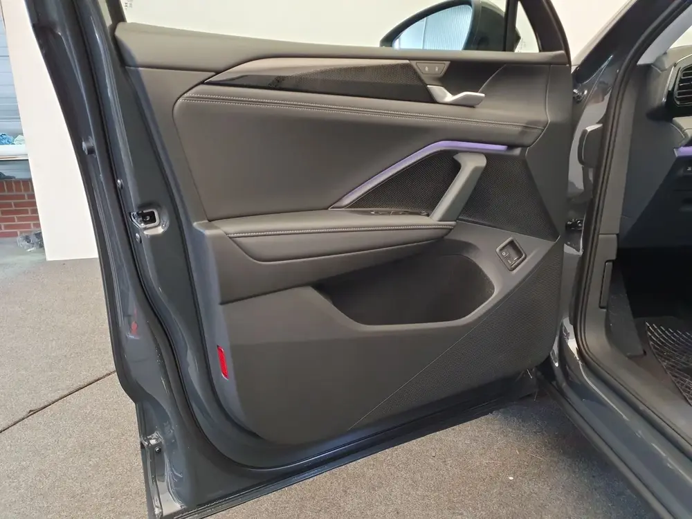 Volkswagen Tiguan 1.5 eHybrid 204pk DSG/AUT Life Edition Weg uit 2026, foto 19