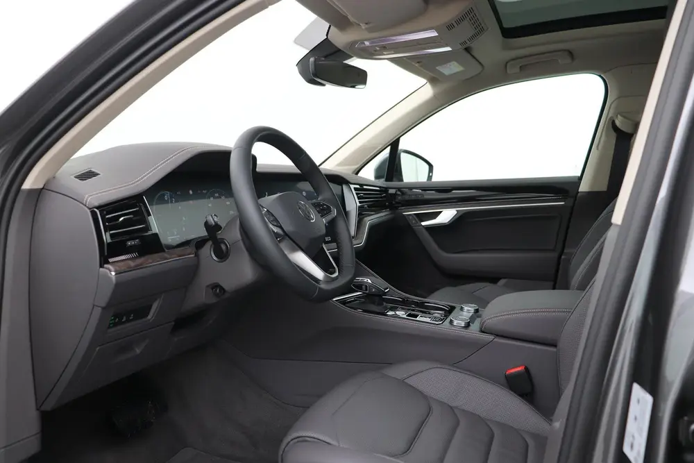 Volkswagen Touareg 3.0 TSi eHybrid 4MOTION Elegance | Luchtv uit 2025, foto 3