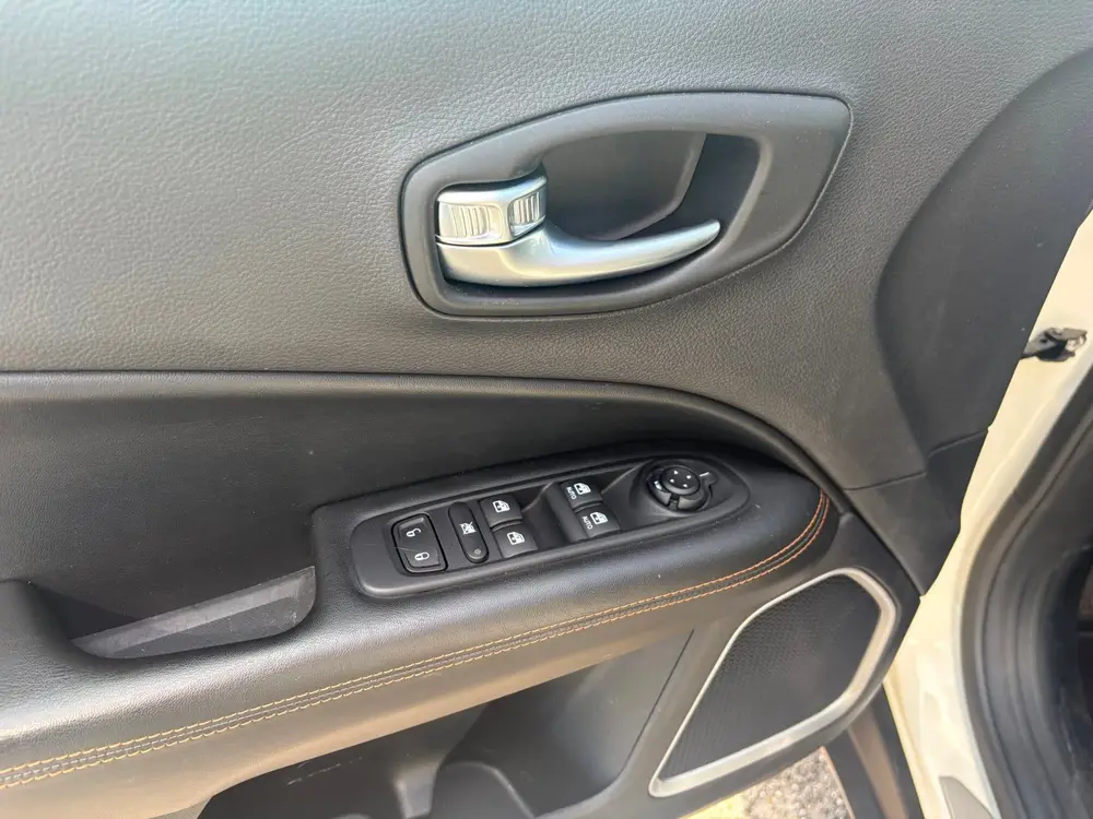 Jeep Compass 2.0 MultiJet Limited 4x4 uit 2020, foto 12