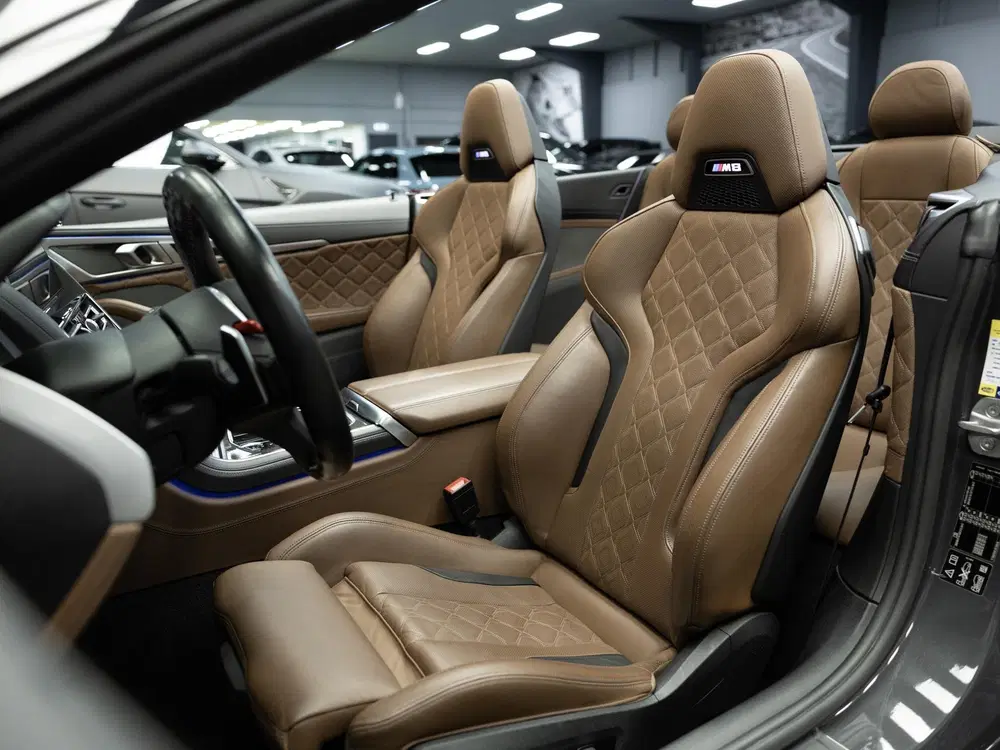 BMW 8-serie M8 Competition uit 2021, foto 3