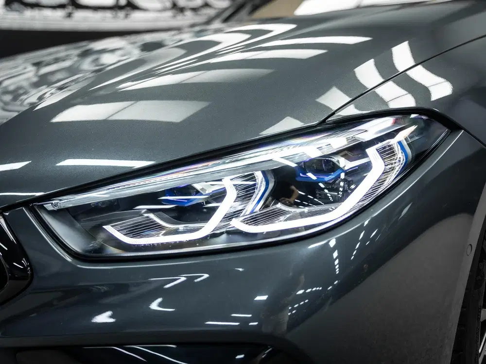 BMW 8-serie M8 Competition uit 2021, foto 8