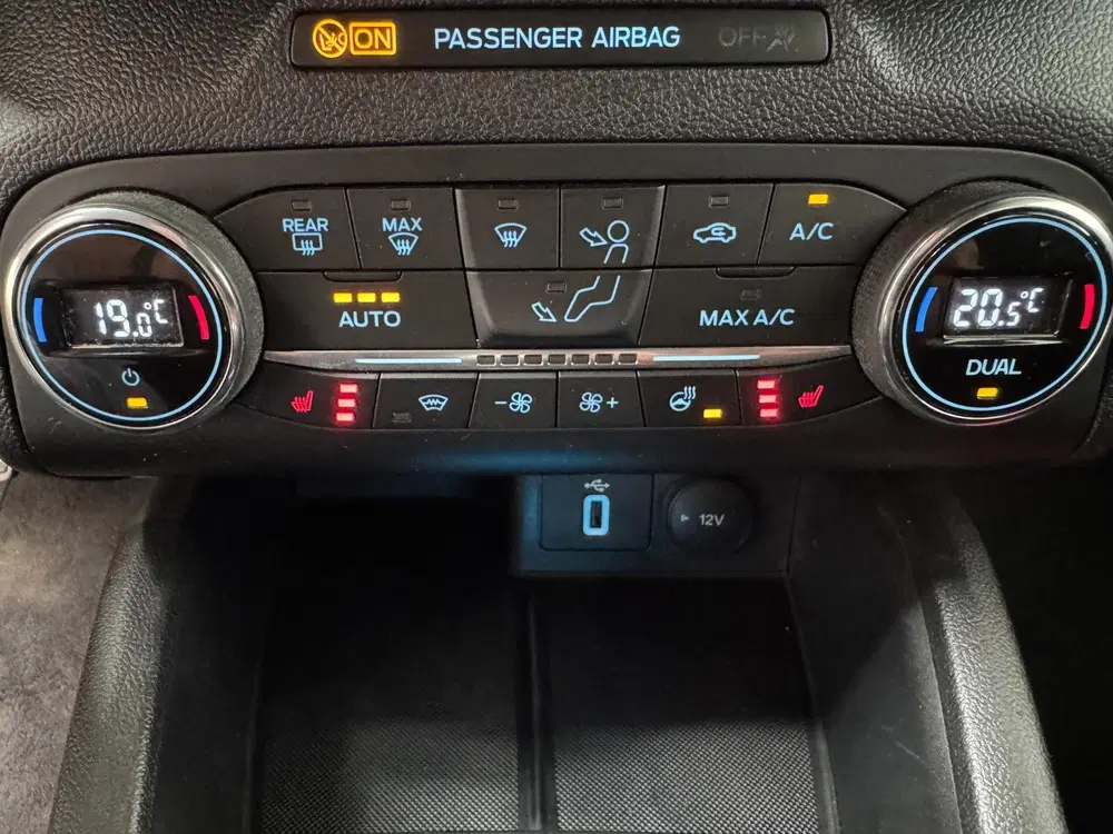 Ford Focus 1.0 EcoBoost ST Line 125 PK Business Winte uit 2019, foto 11