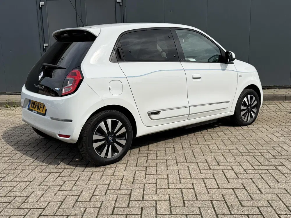 Renault Twingo R80 Intens uit 2021, foto 3