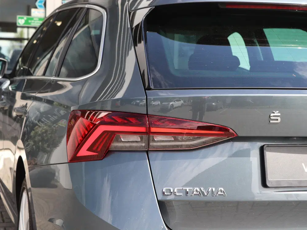 Skoda Octavia 1.4 TSI 204 pk DSG iV PHEV Style uit 2021, foto 10
