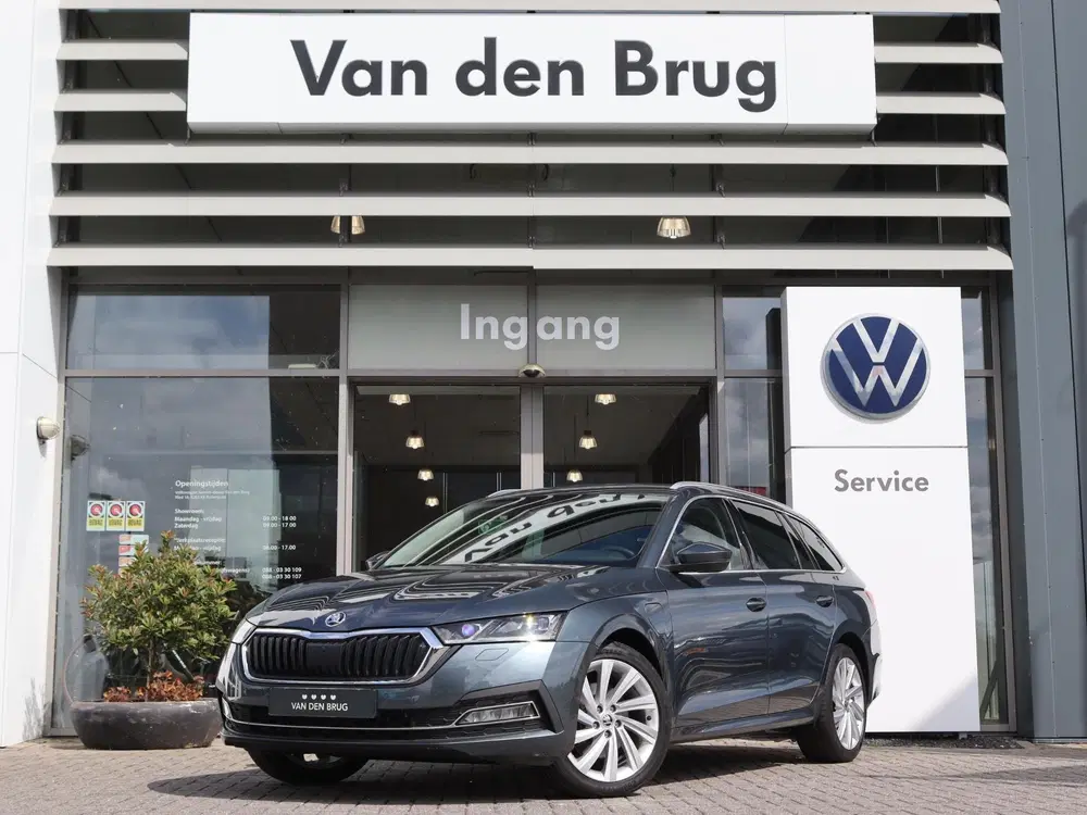 Skoda Octavia 1.4 TSI 204 pk DSG iV PHEV Style uit 2021, foto 3