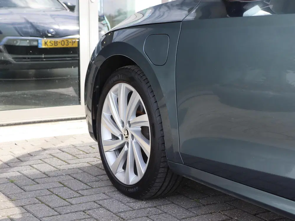 Skoda Octavia 1.4 TSI 204 pk DSG iV PHEV Style uit 2021, foto 7