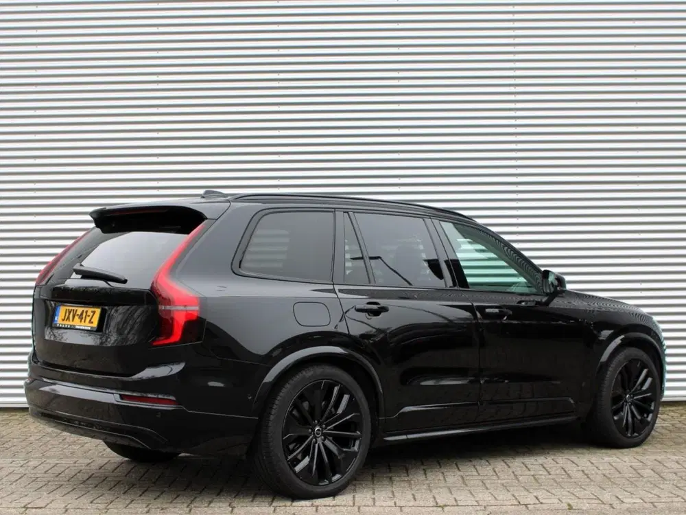 Volvo XC90 2.0 T8 Plug-in hybrid AWD Ultra Dark Black uit 2025, foto 2