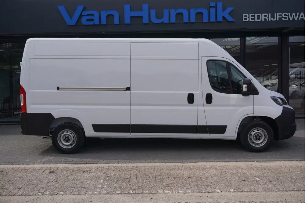 Citroën Jumper 35 2.2 140PK L3H2 BPM VRIJ 10" Navi uit 2024, foto 6