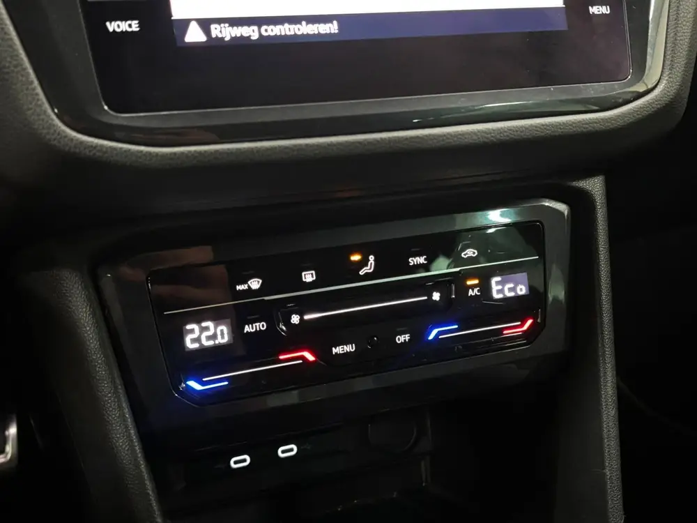 Volkswagen TIGUAN 1.4 TSI eHybrid R-Line Business+ - Pano uit 2021, foto 17