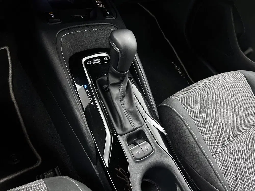 Toyota Corolla Hybrid 140 Dynamic uit 2025, foto 12