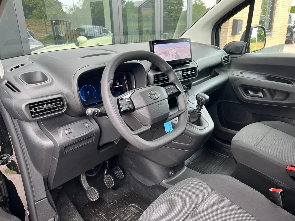 Toyota Proace City 1.5 D-4D L1 Navigator uit 2024, foto 11