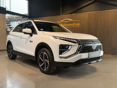 Mitsubishi Eclipse Cross 2.4 PHEV Instyle Adaptive Cruise co uit 2021