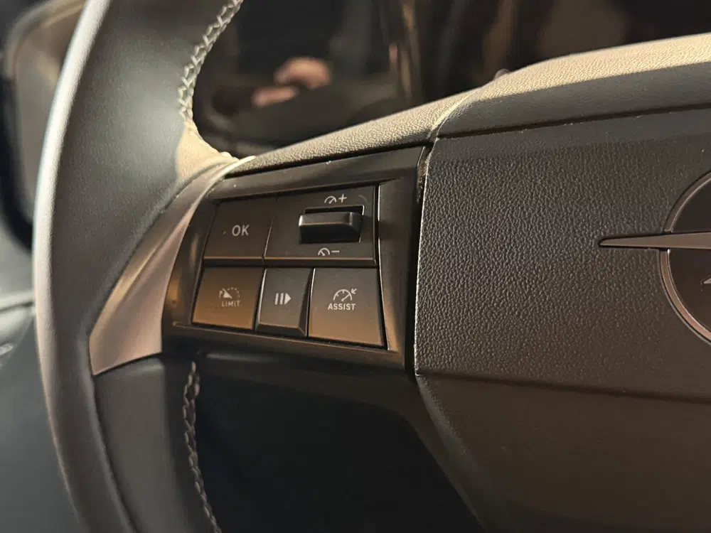 Opel Mokka 1.2 Turbo GS Achteruitrijcamera uit 2025, foto 19