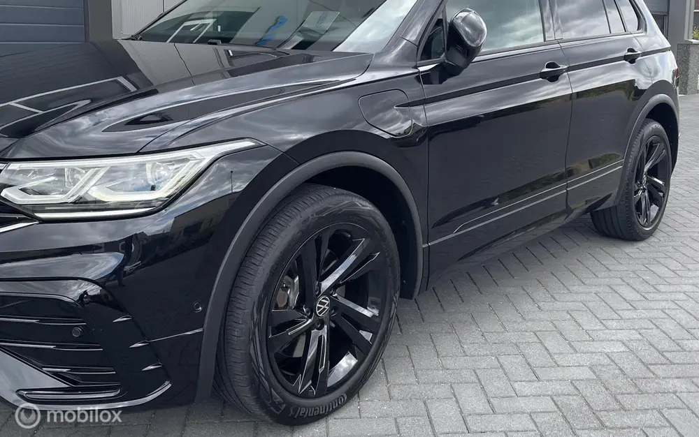 Volkswagen Tiguan 1.4 TSI eHybrid 245PK 3xR-Line Hu uit 2021, foto 11