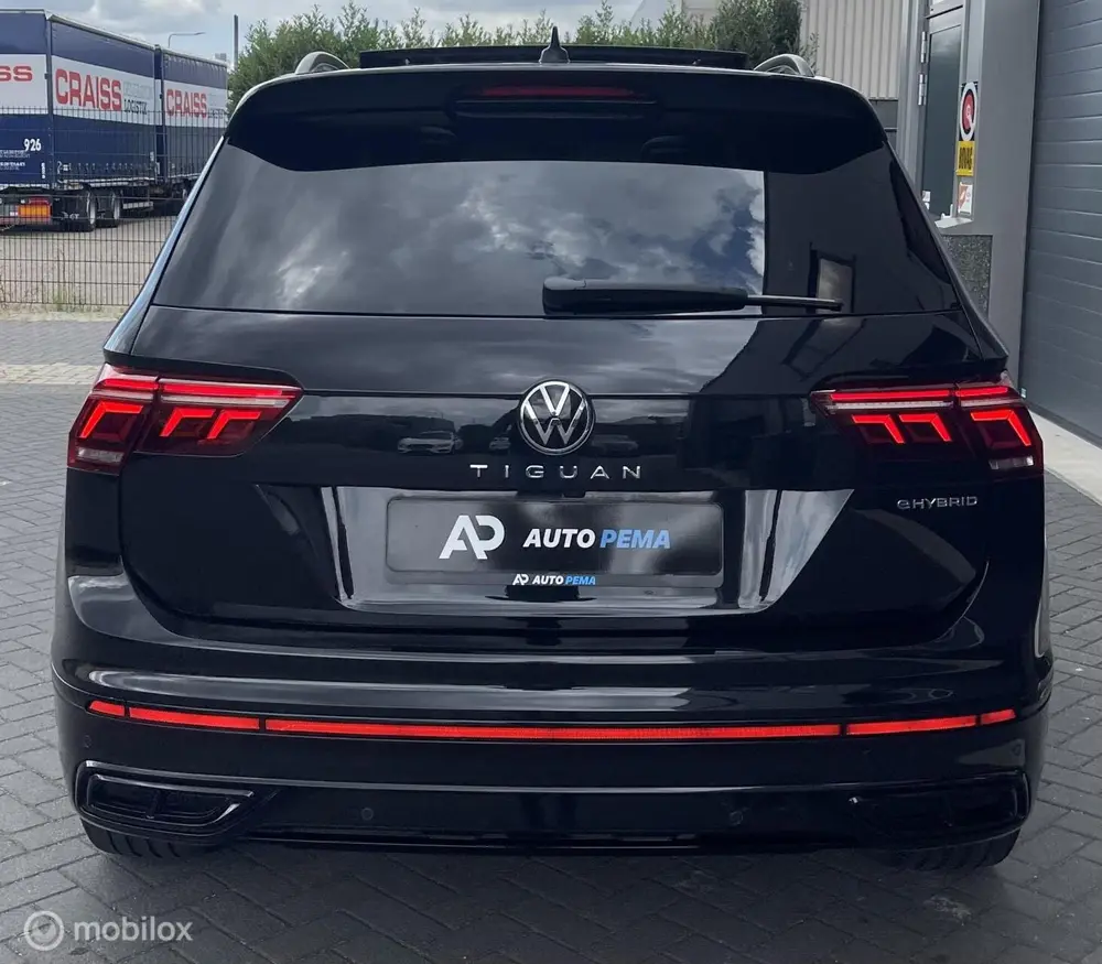 Volkswagen Tiguan 1.4 TSI eHybrid 245PK 3xR-Line Hu uit 2021, foto 17