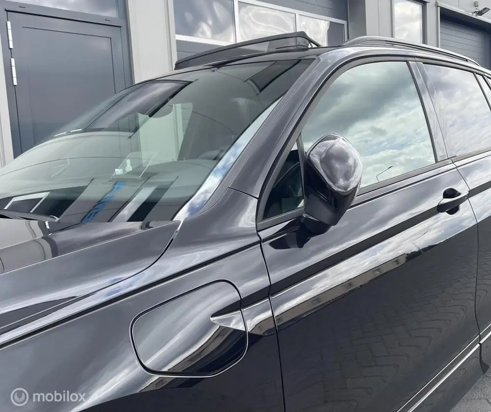 Volkswagen Tiguan 1.4 TSI eHybrid 245PK 3xR-Line Hu uit 2021, foto 5