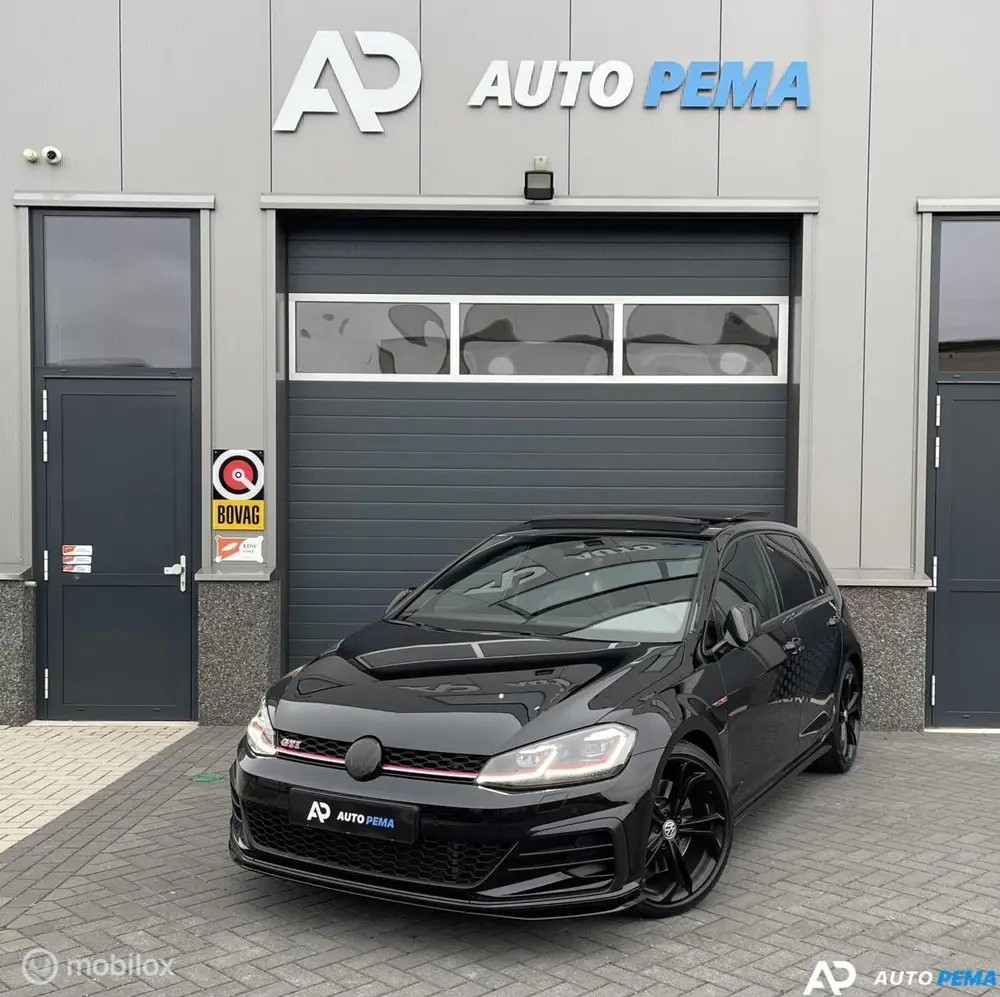 Volkswagen Golf 2.0 TSI GTI TCR Pano Keyl Dyn Leder uit 2019