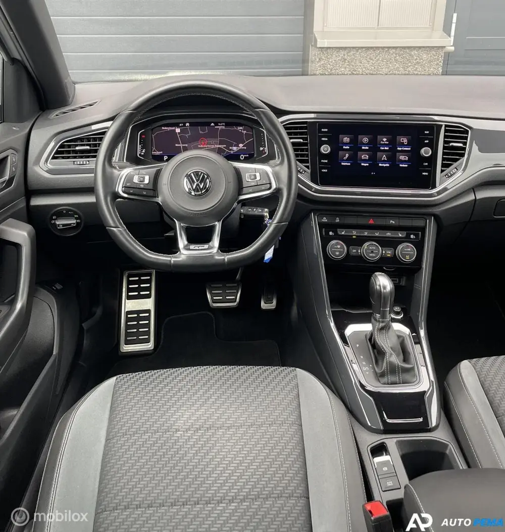 Volkswagen T-Roc 1.5 TSI DSG 3xR-Line 150PK ACC Cam uit 2019, foto 3