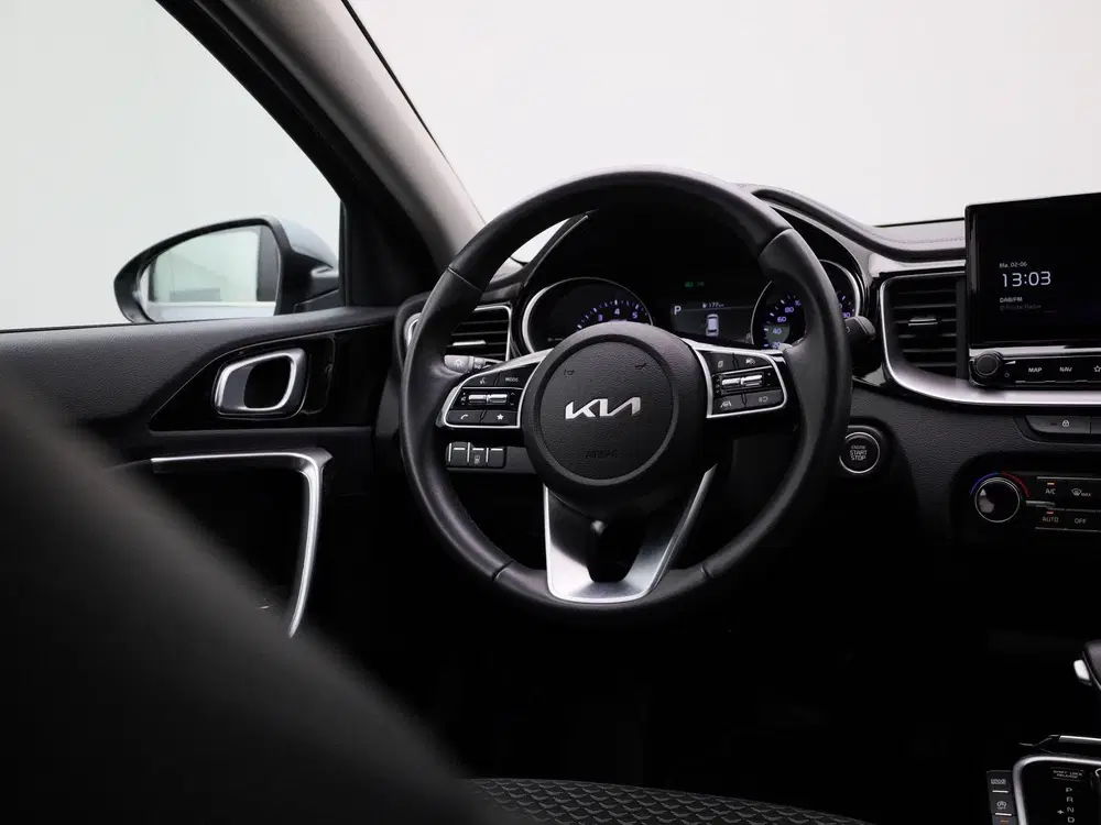 Kia Ceed Pulse 1.0 T-GDi 120 MHEV DCT ISG uit 2024, foto 11