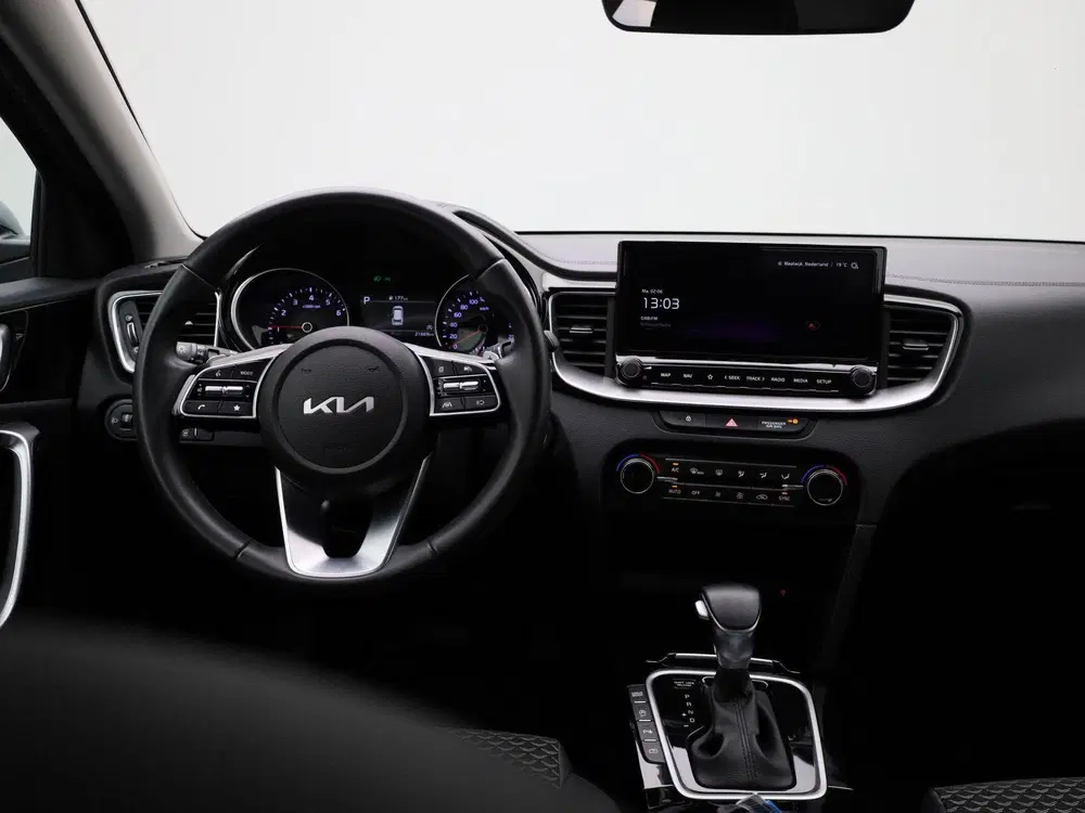 Kia Ceed Pulse 1.0 T-GDi 120 MHEV DCT ISG uit 2024, foto 8