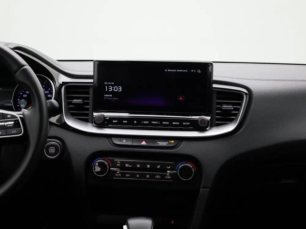Kia Ceed Pulse 1.0 T-GDi 120 MHEV DCT ISG uit 2024, foto 9