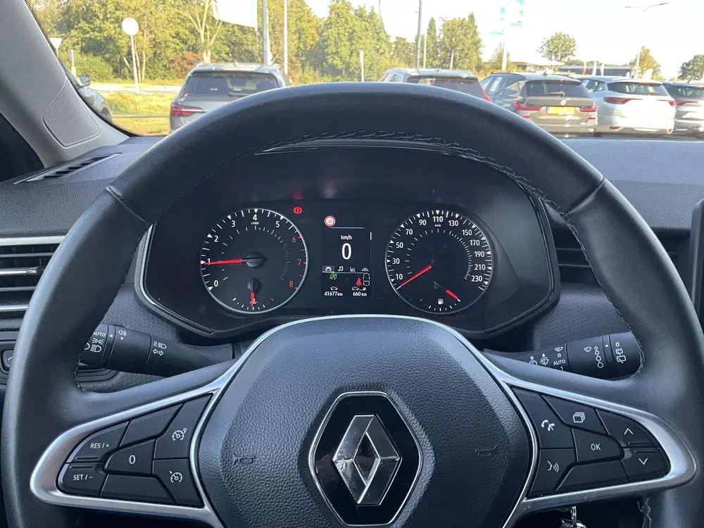 Renault Clio 1.0 TCe 90 Equilibre uit 2023, foto 8