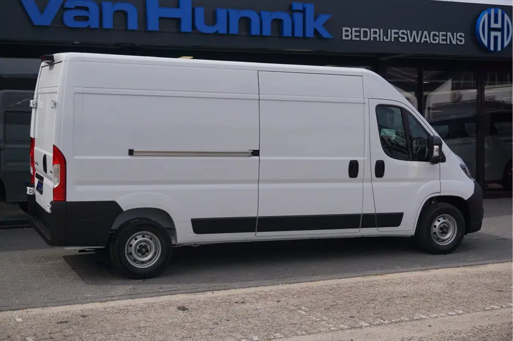 Citroën Jumper 35 2.2 140PK L3H2 BPM VRIJ 10" Navi uit 2024, foto 5