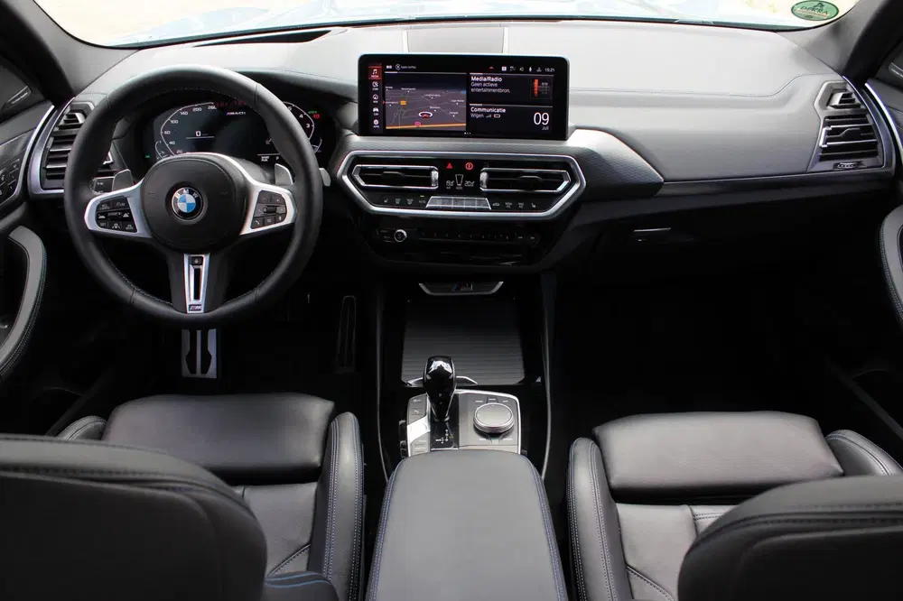BMW X3 M40i xDrive uit 2022, foto 2