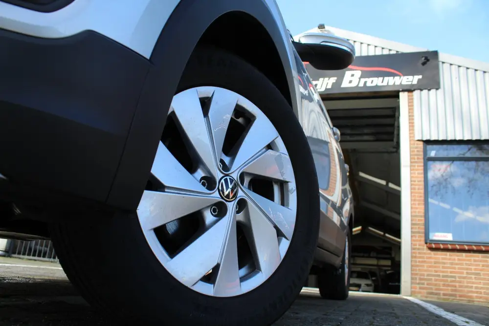Volkswagen T-Cross 1.0 TSI Life Edition 1 jaar garantie BJ: uit 2024, foto 11
